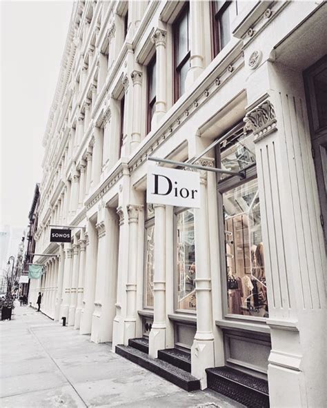 dior store pinterest.